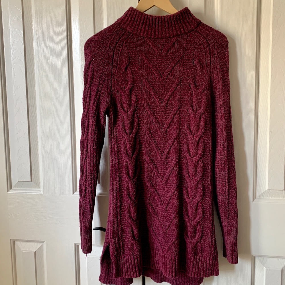 Old Navy sweater